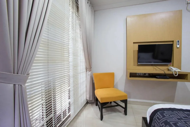 Джакарта: RedDoorz Plus near Pondok Indah Mall