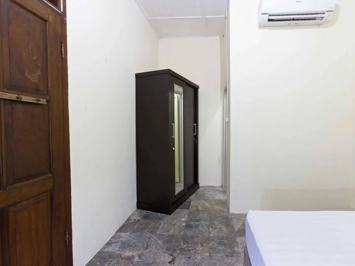Джакарта: RedDoorz @ Cempaka Putih Barat