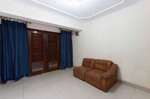 Джакарта: RedDoorz @ Cempaka Putih Barat