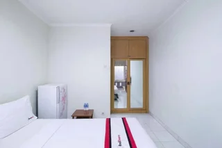 Джакарта: RedDoorz Near WTC Sudirman 2
