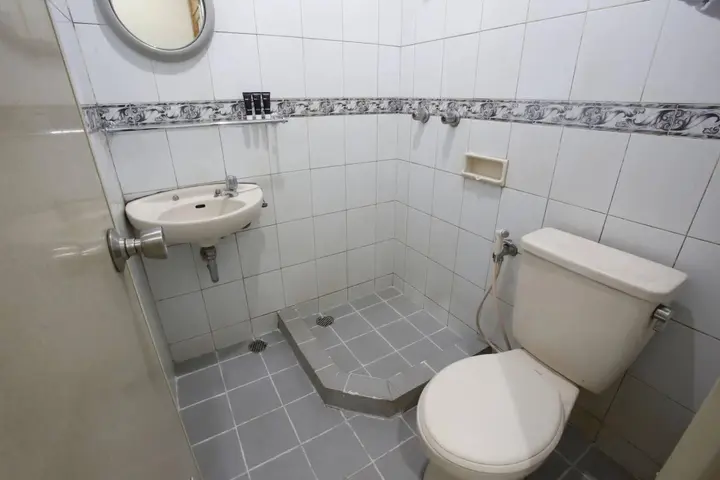Джакарта: RedDoorz Near WTC Sudirman 2