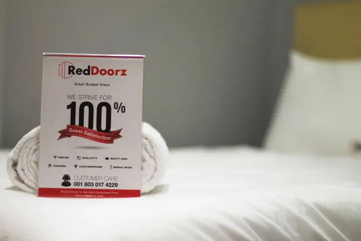 Джакарта: RedDoorz @ Utan Kayu