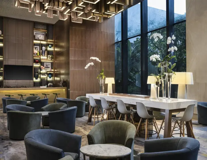 Сурабая: Four Points by Sheraton Surabaya, Tunjungan Plaza