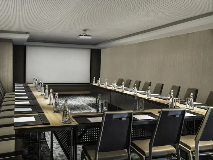Сурабая: Four Points by Sheraton Surabaya, Tunjungan Plaza