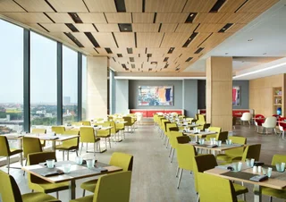 Сурабая: Four Points by Sheraton Surabaya, Tunjungan Plaza
