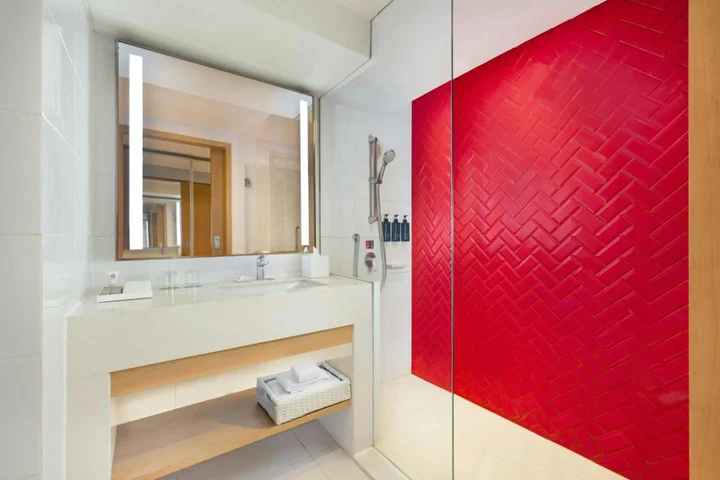 Сурабая: Four Points by Sheraton Surabaya, Tunjungan Plaza