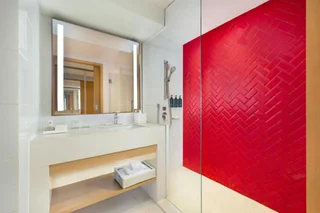 Сурабая: Four Points by Sheraton Surabaya, Tunjungan Plaza