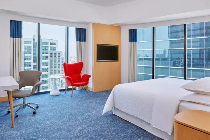 Сурабая: Four Points by Sheraton Surabaya, Tunjungan Plaza