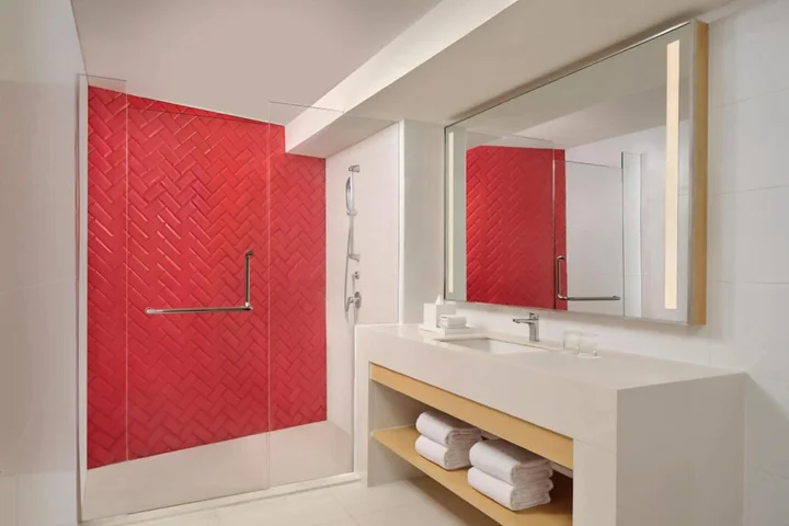 Сурабая: Four Points by Sheraton Surabaya, Tunjungan Plaza