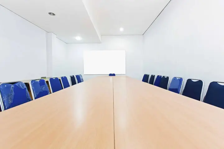 Джакарта: RedDoorz Plus @ Jalan Pemuda Jakarta