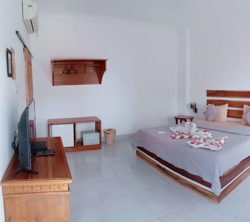 Гили Аир: Rumah Amel