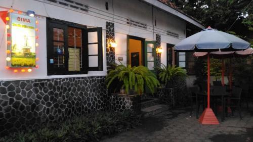 Holland Guest House Yogyakarta — фото 1