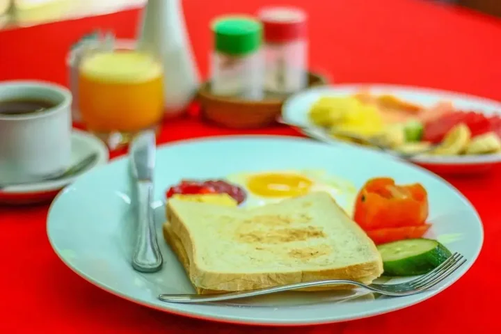 Кута: Hotel Lumbung Sari Legian