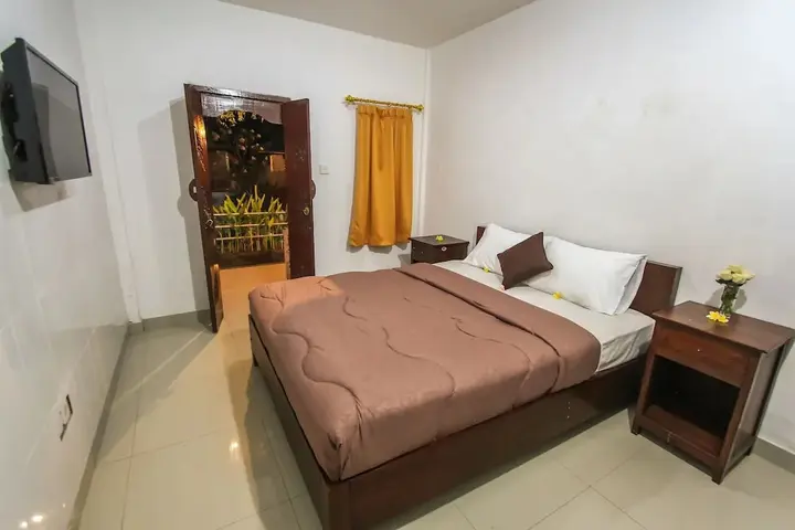Кута: Hotel Lumbung Sari Legian