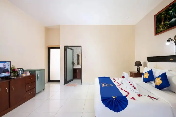 Кута: Hotel Lumbung Sari Legian
