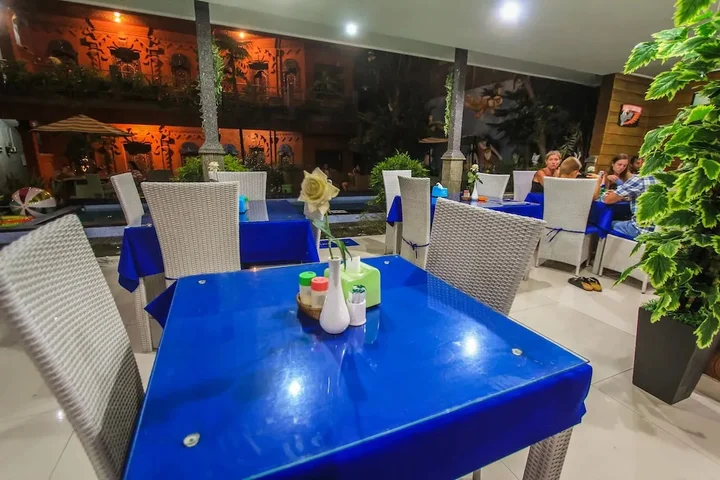 Кута: Hotel Lumbung Sari Legian