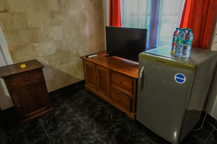 Кута: Hotel Lumbung Sari Legian