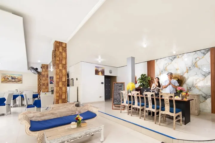Кута: Hotel Lumbung Sari Legian