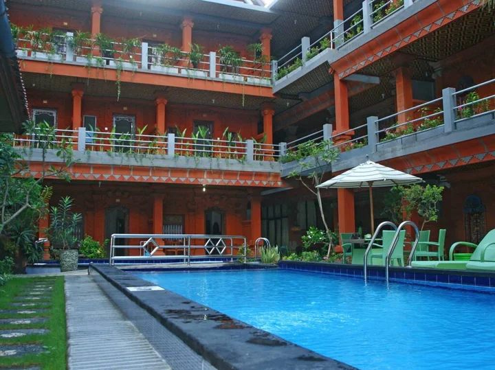 Кута: Hotel Lumbung Sari Legian