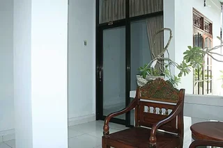 Кута: Hotel Lumbung Sari Legian