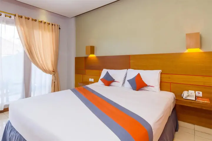 Кута: RedDoorz Plus @ Padma Utara 2