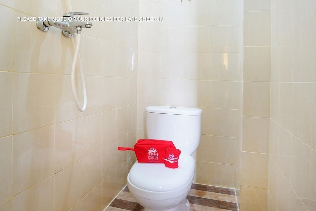 Батам: Nagoya Guesthouse