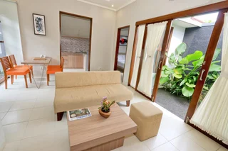 Унгасан: Villa Garden Umah D'Kampoeng