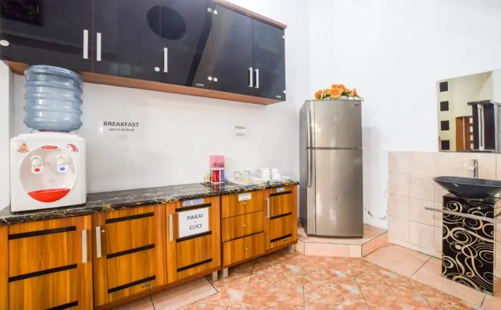 Батуретно: Nibenia Homestay