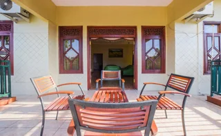 Батуретно: Nibenia Homestay