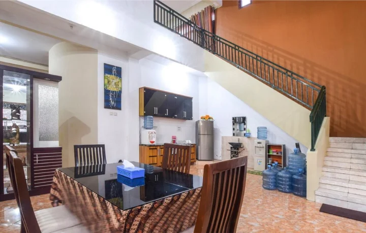 Батуретно: Nibenia Homestay