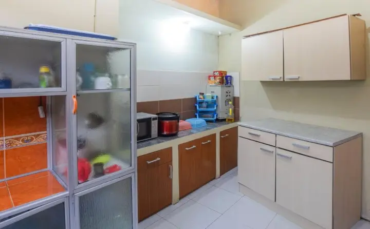 Батуретно: Nibenia Homestay