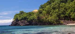 Бунутан: Blue Moon Villas