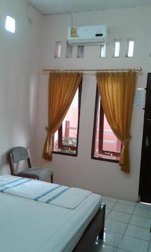 Батуретно: Canary Guesthouse
