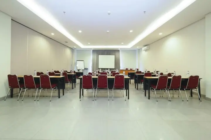 Суракарта: Amaris Hotel Sriwedari Solo