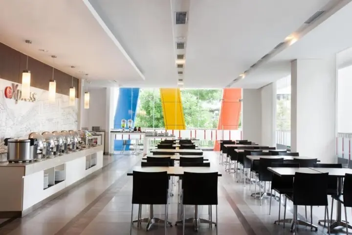 Суракарта: Amaris Hotel Sriwedari Solo
