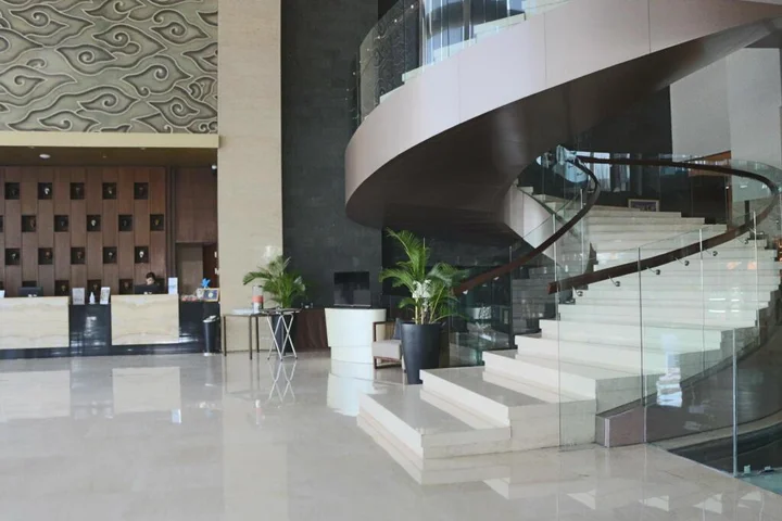 Чиребон: The Luxton Cirebon Hotel and Convention