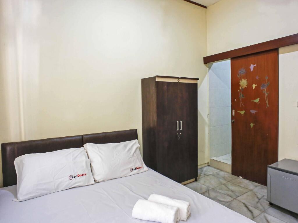 Джакарта: RedDoorz @ Cilandak Tengah