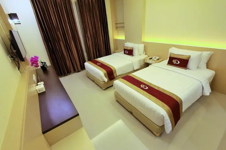 Grand Parama Hotel — фото 4