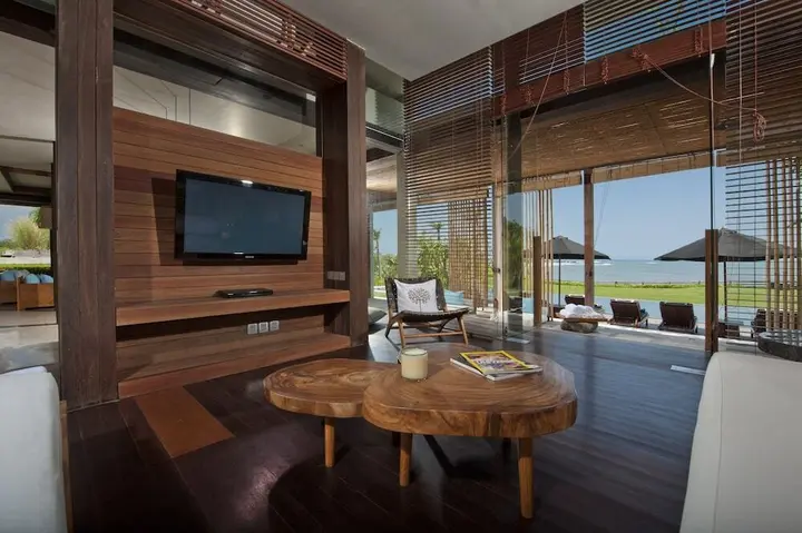 Табанан: Villa Tantangan