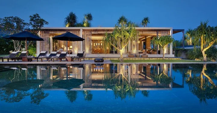Табанан: Villa Tantangan