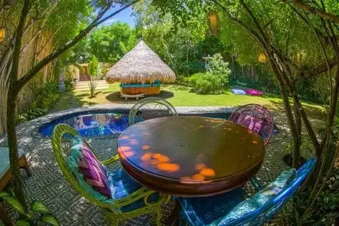 Пекату: Uluwatu Beach House