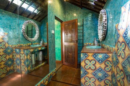 Пекату: Uluwatu Beach House