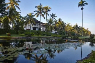 Прайя: GEC Rinjani Golf & Resort