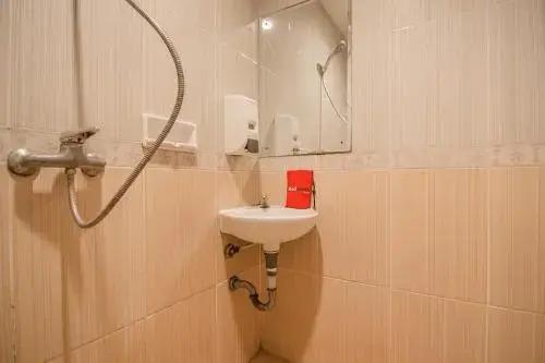 Джакарта: RedDoorz @ Mangga Besar