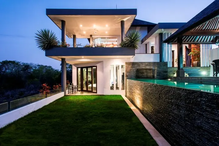 Беноа: Villa Bukit