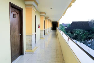 Депок: Hotel Tjiptorini Jaya
