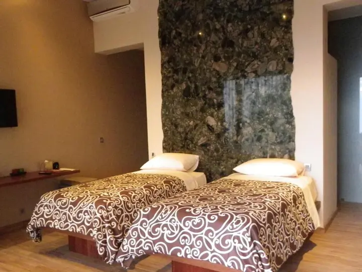 Матарам: The Puncak Lombok