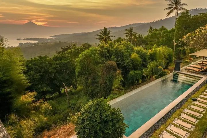 Матарам: The Puncak Lombok