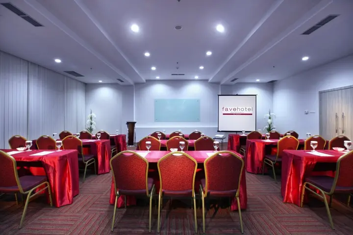 Пеканбару: Отель Favehotel Sudirman, Pekanbaru