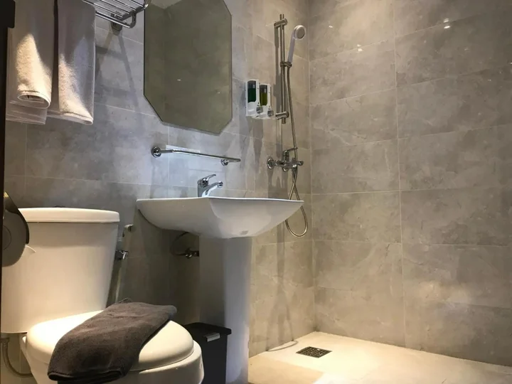 Чилегон: Hotel Arisu